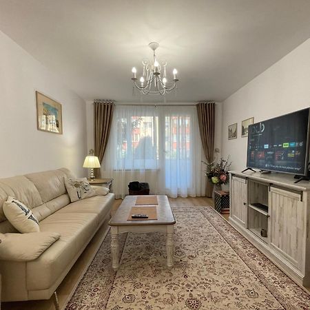 2_Traveler'S Retreat Apartment Brasov Exterior photo